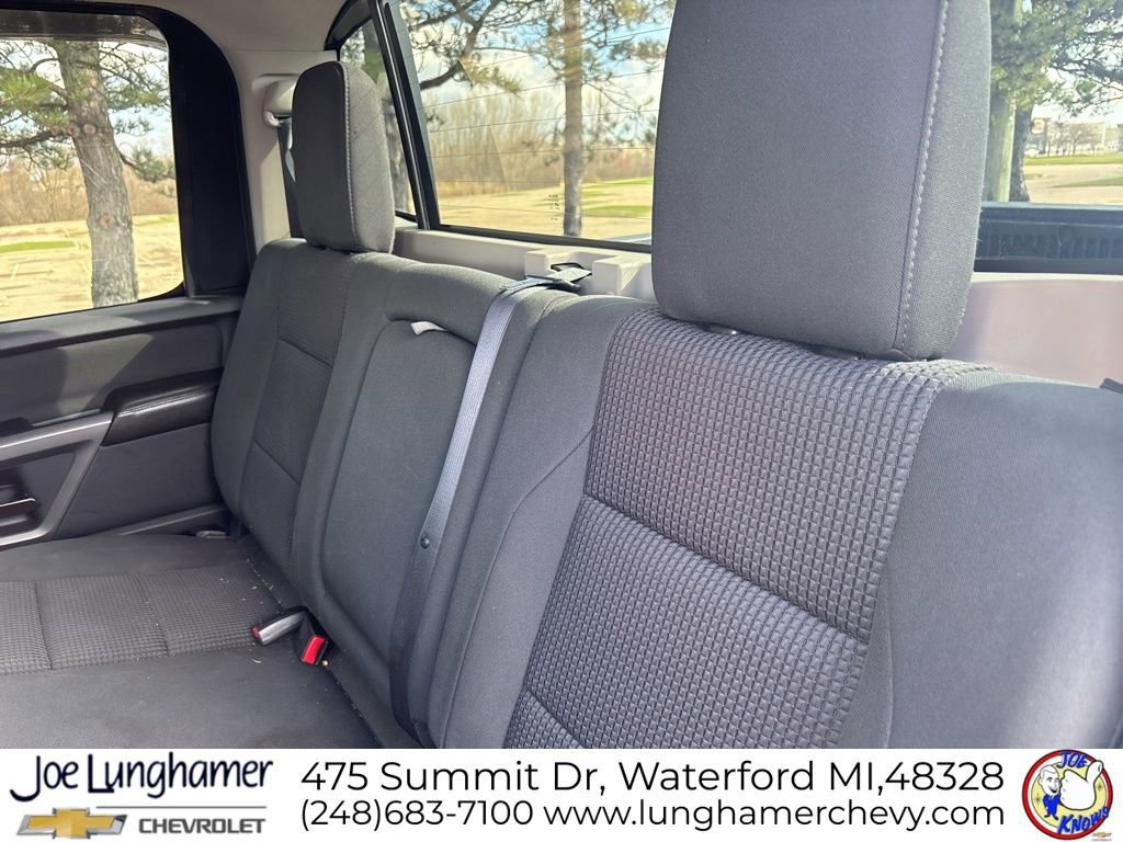 Used 2015 Nissan Titan SV w/ SV Value Truck Package image 13