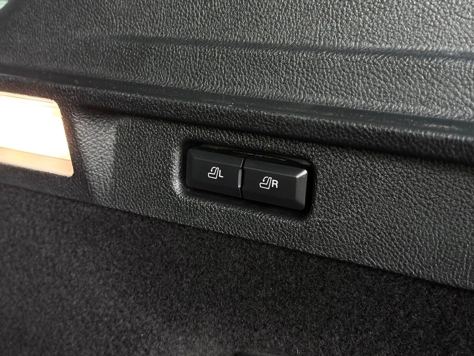 Used 2020 Lincoln Corsair Reserve image 63