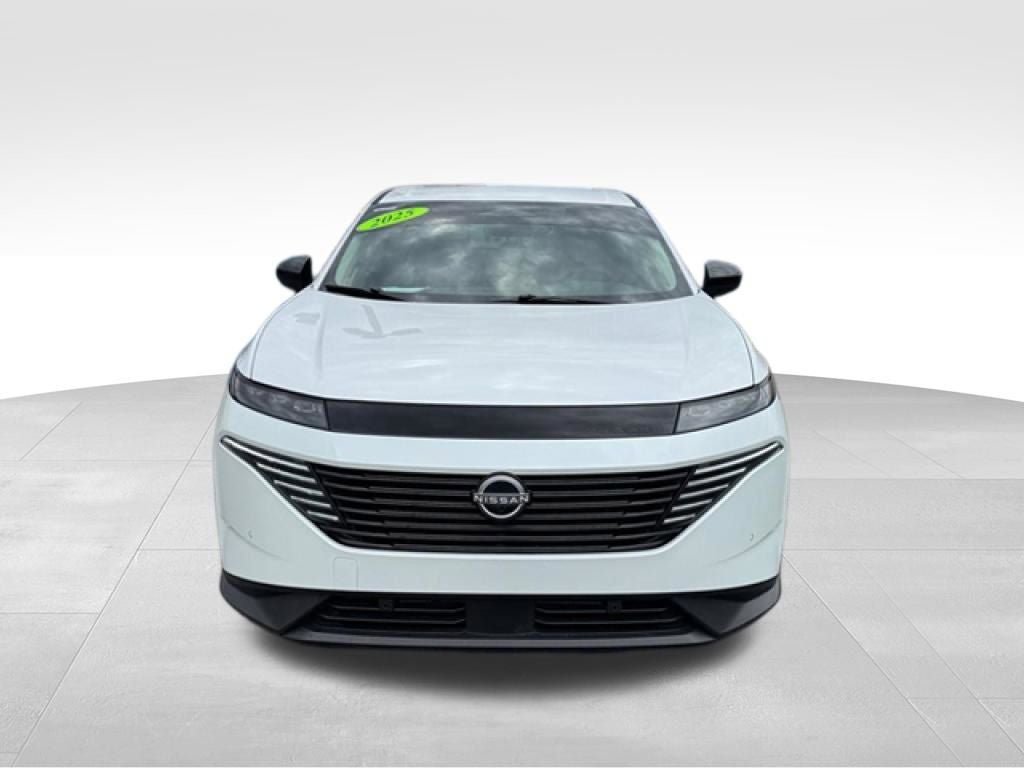 Used 2025 Nissan Murano SV FWD image 11