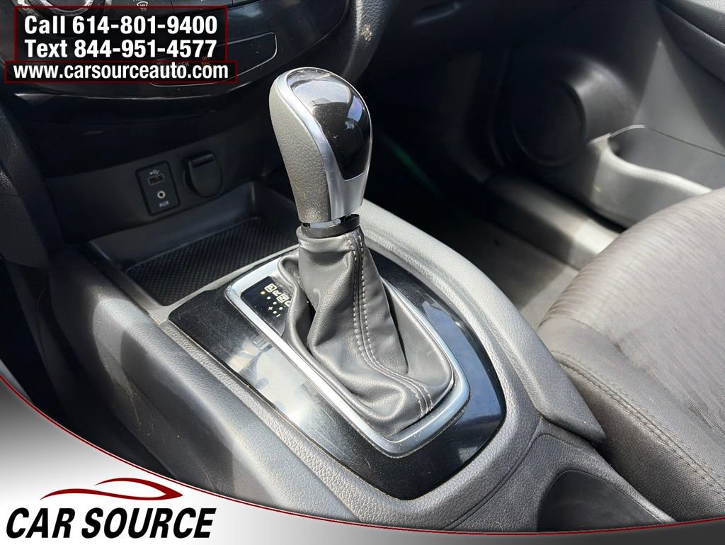 Used 2017 Nissan Rogue S FWD image 22
