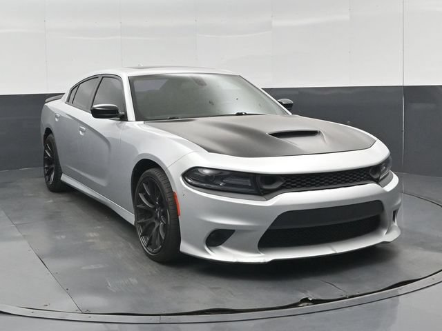 Used 2020 Dodge Charger R/T w/ Plus Group RWD image 31