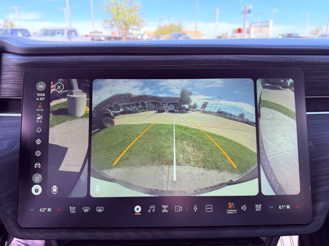 Used 2022 Rivian R1T Adventure AWD/4WD image 18