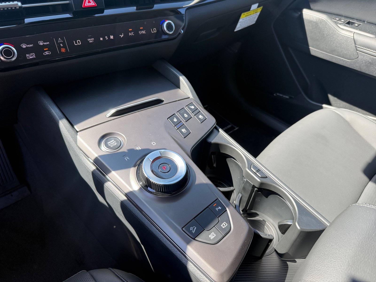 New 2027 Kia Sportage SX Prestige AWD/4WD image 13