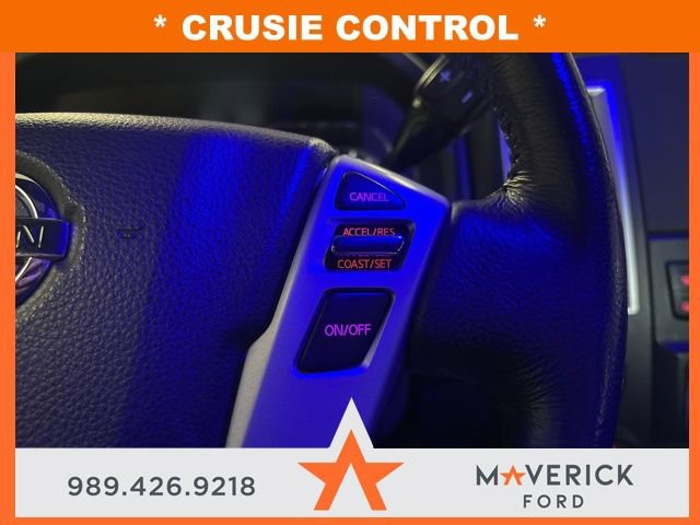 Used 2019 Nissan Titan SL image 18