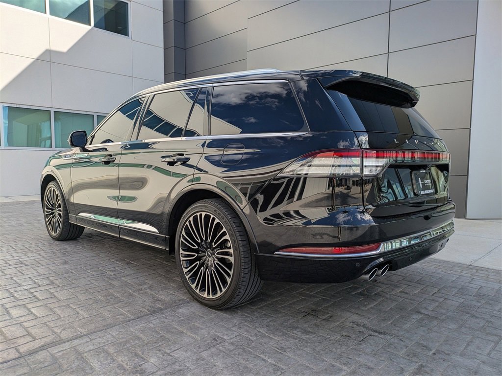Certified 2025 Lincoln Aviator Black Label image 6