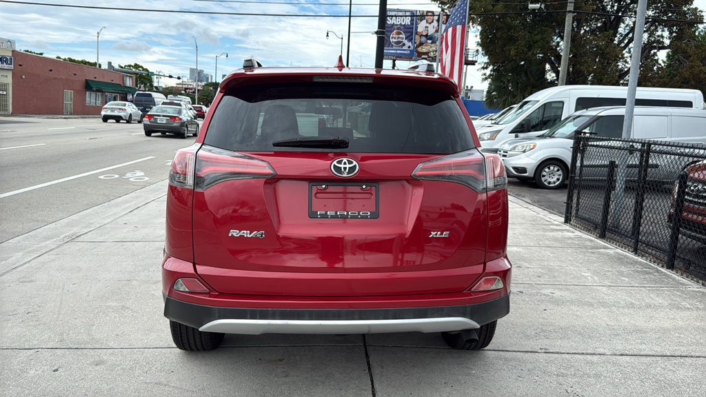 Used 2016 Toyota RAV4 XLE FWD image 13