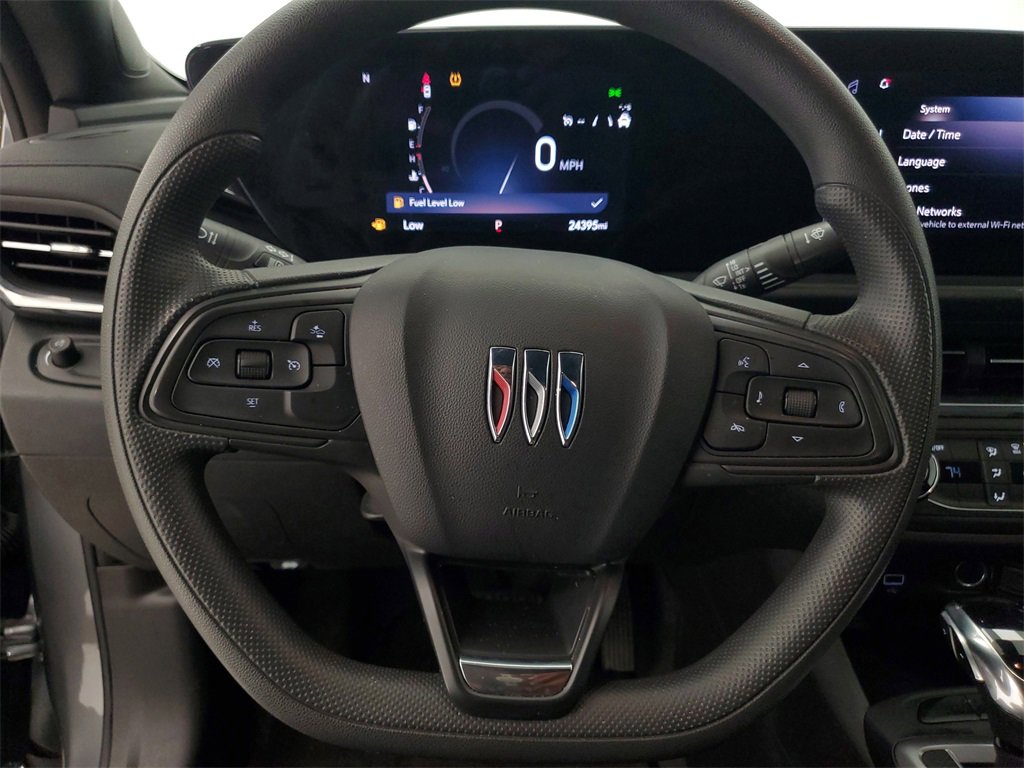 Used 2025 Buick Envista Preferred image 16