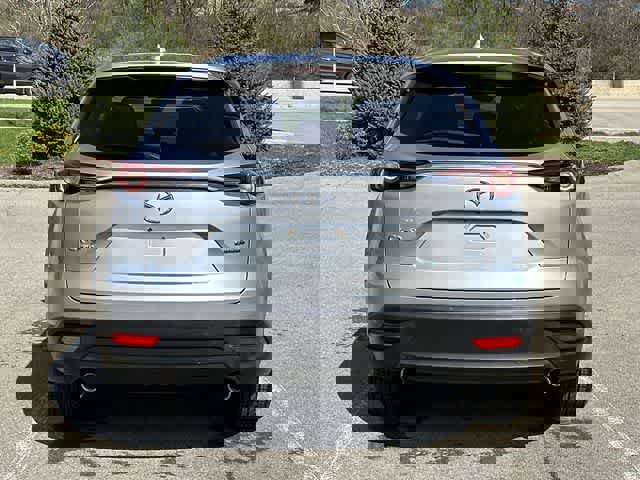 Used 2023 MAZDA CX-9 Touring Plus image 4