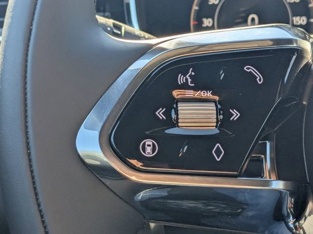 New 2026 Jaguar F-PACE R-Dynamic S image 18