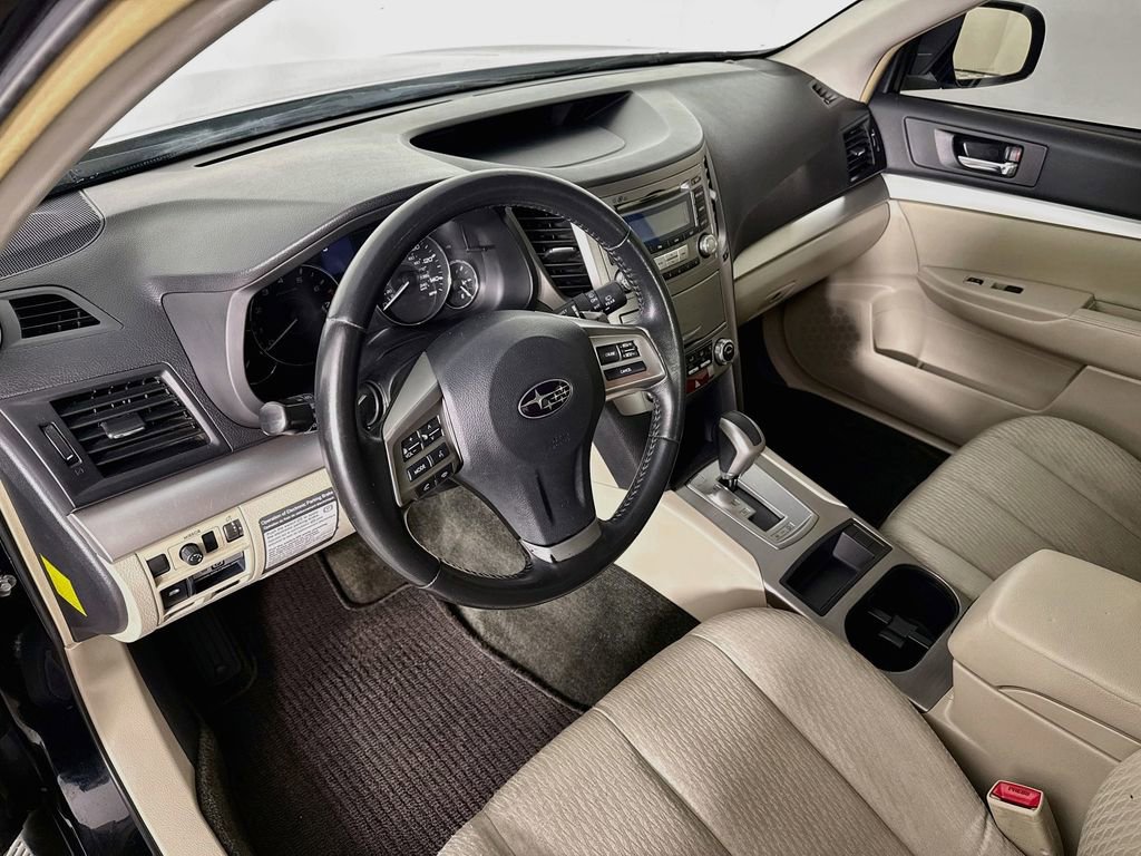 Used 2012 Subaru Outback 2.5i Premium AWD/4WD image 4