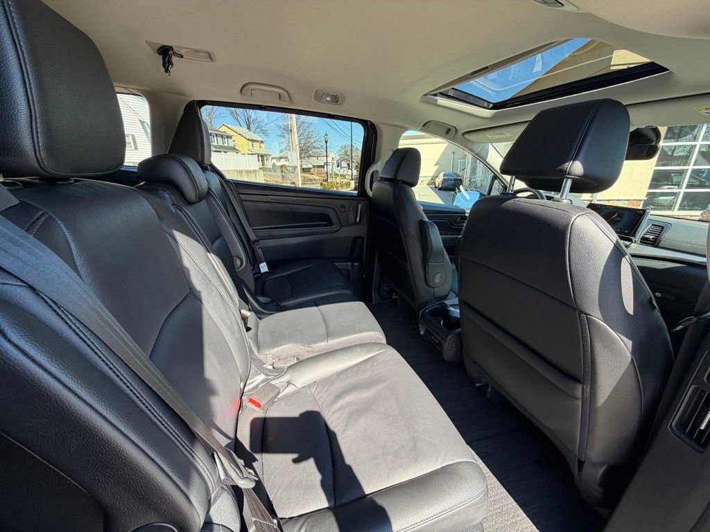 Used 2025 Honda Odyssey EX-L image 19