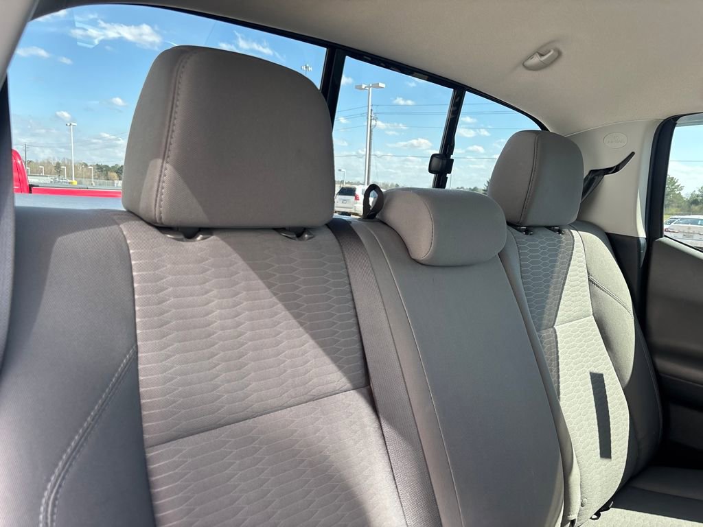 Used 2016 Toyota Tacoma SR5 w/ Towing Package image 24