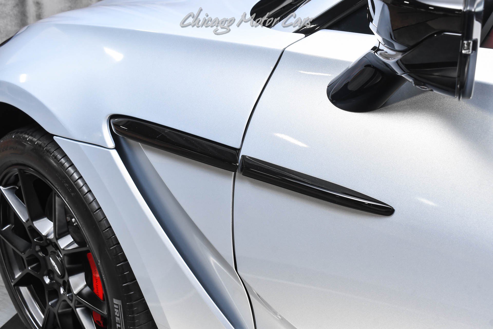 Used 2022 Aston Martin DBX AWD/4WD image 36