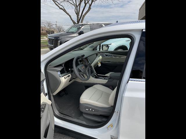 New 2026 Cadillac XT5 Premium Luxury w/ Driver Assist Package image 4