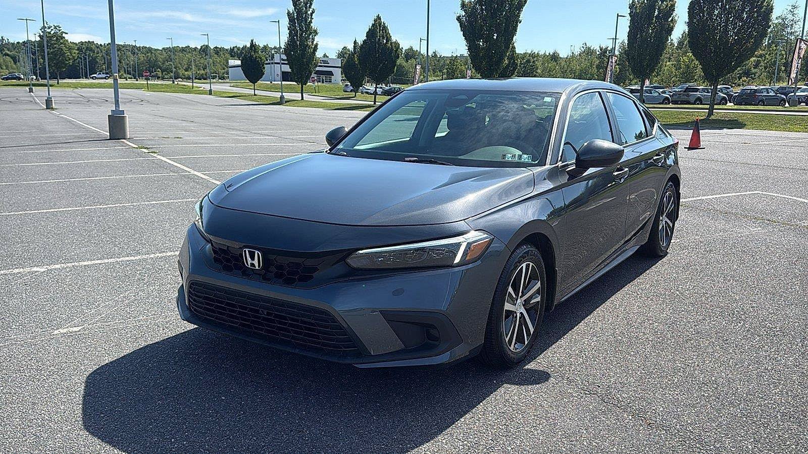 Used 2023 Honda Civic LX image 13