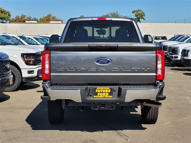 New 2026 Ford F350 XL w/ FX4 Off-Road Package image 5