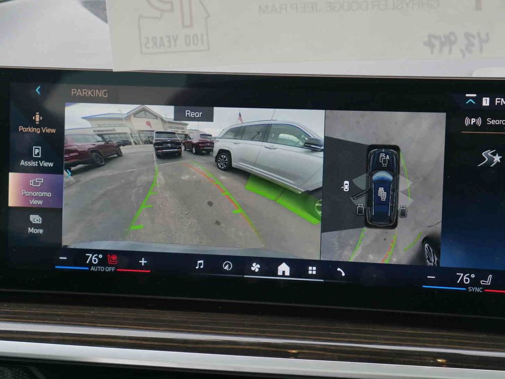 Used 2024 BMW X7 xDrive40i image 6