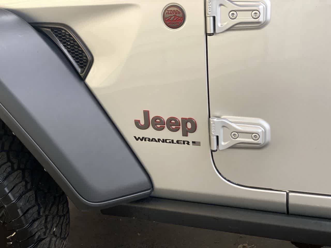 Used 2024 Jeep Wrangler Unlimited Rubicon AWD/4WD image 10