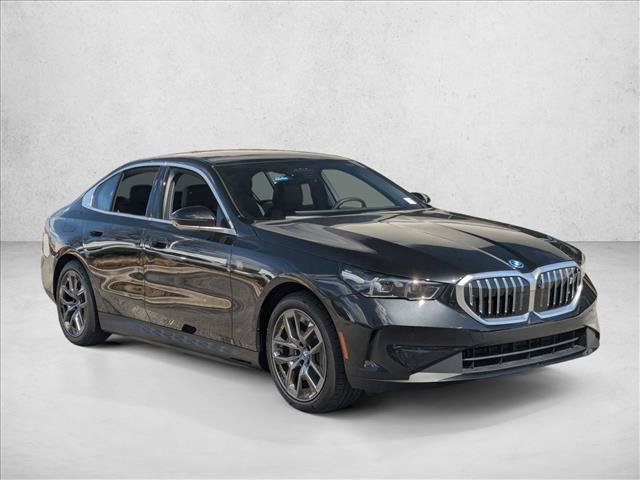 Certified 2025 BMW i5 xDrive40 w/ Premium Package AWD/4WD image 7