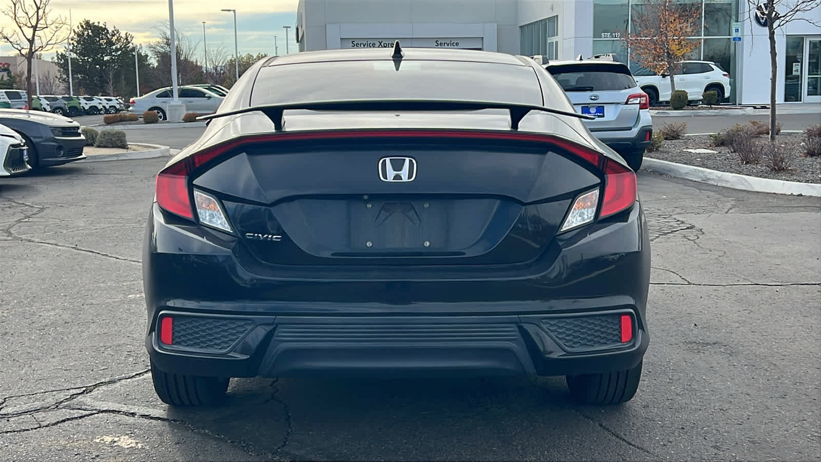 Used 2017 Honda Civic EX-L image 6