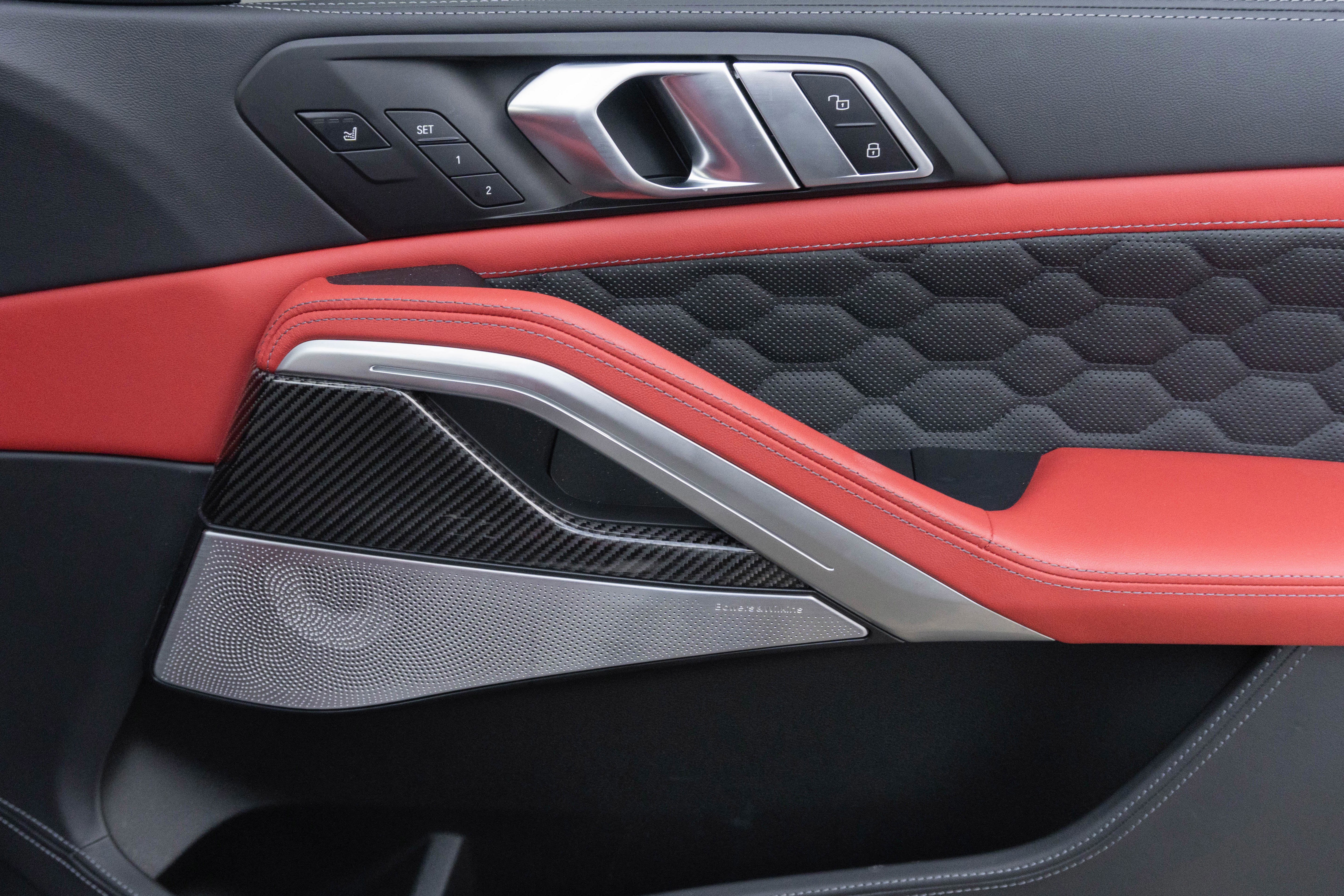 Used 2026 BMW X6 M Competition w/ Executive Package image 34