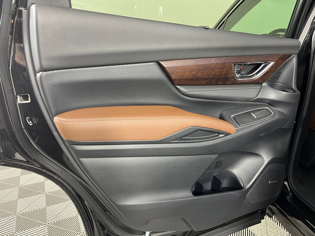 Used 2023 Subaru Ascent Touring image 12