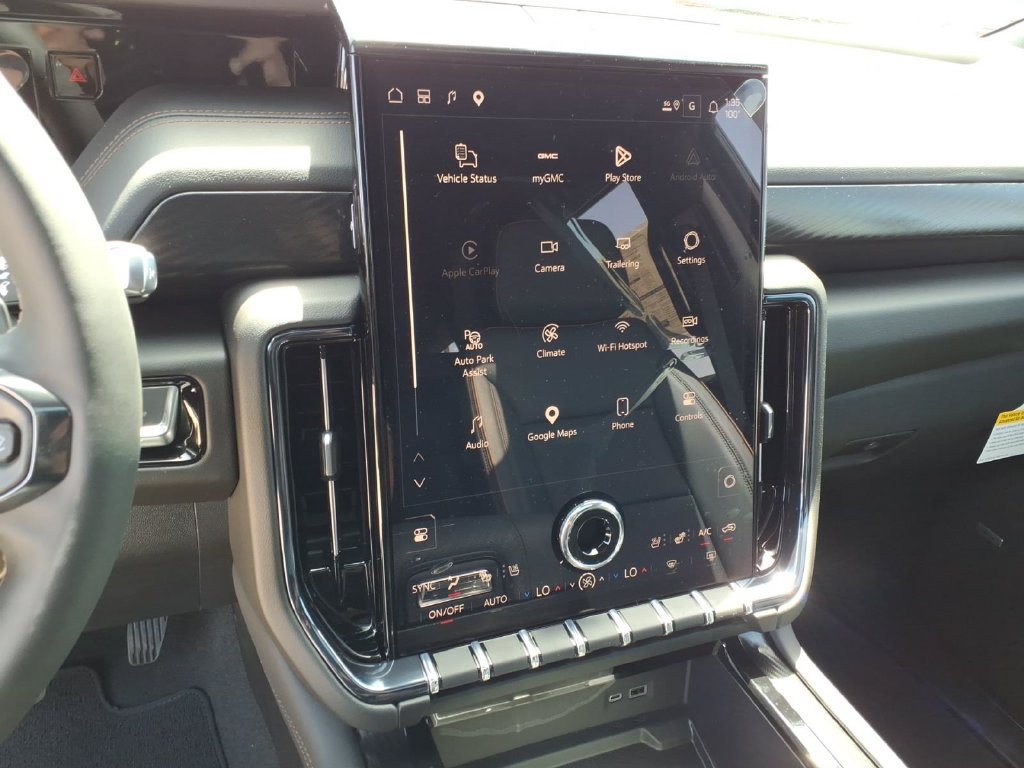 New 2026 GMC Yukon AT4 w/ AT4 Premium Plus Package AWD/4WD image 9