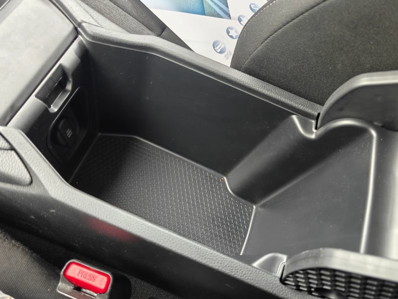 Used 2025 Honda Accord LX image 33