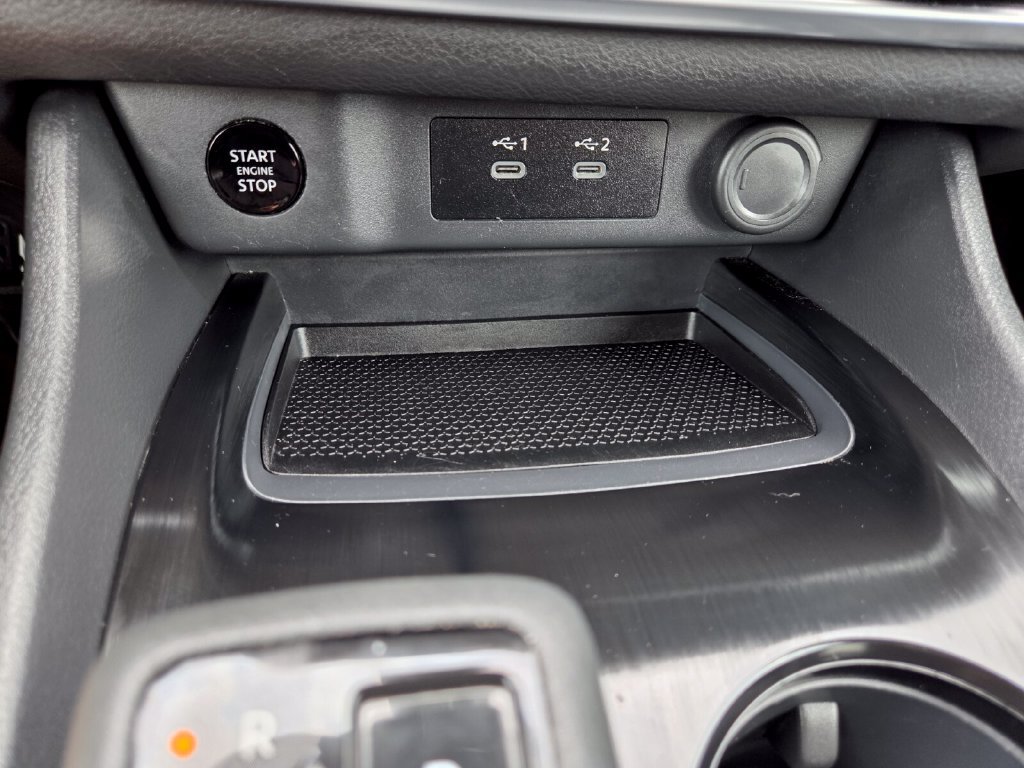 Used 2026 Nissan Rogue S FWD image 17