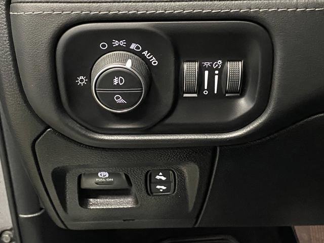 Used 2021 RAM 1500 Limited w/ Night Edition image 26