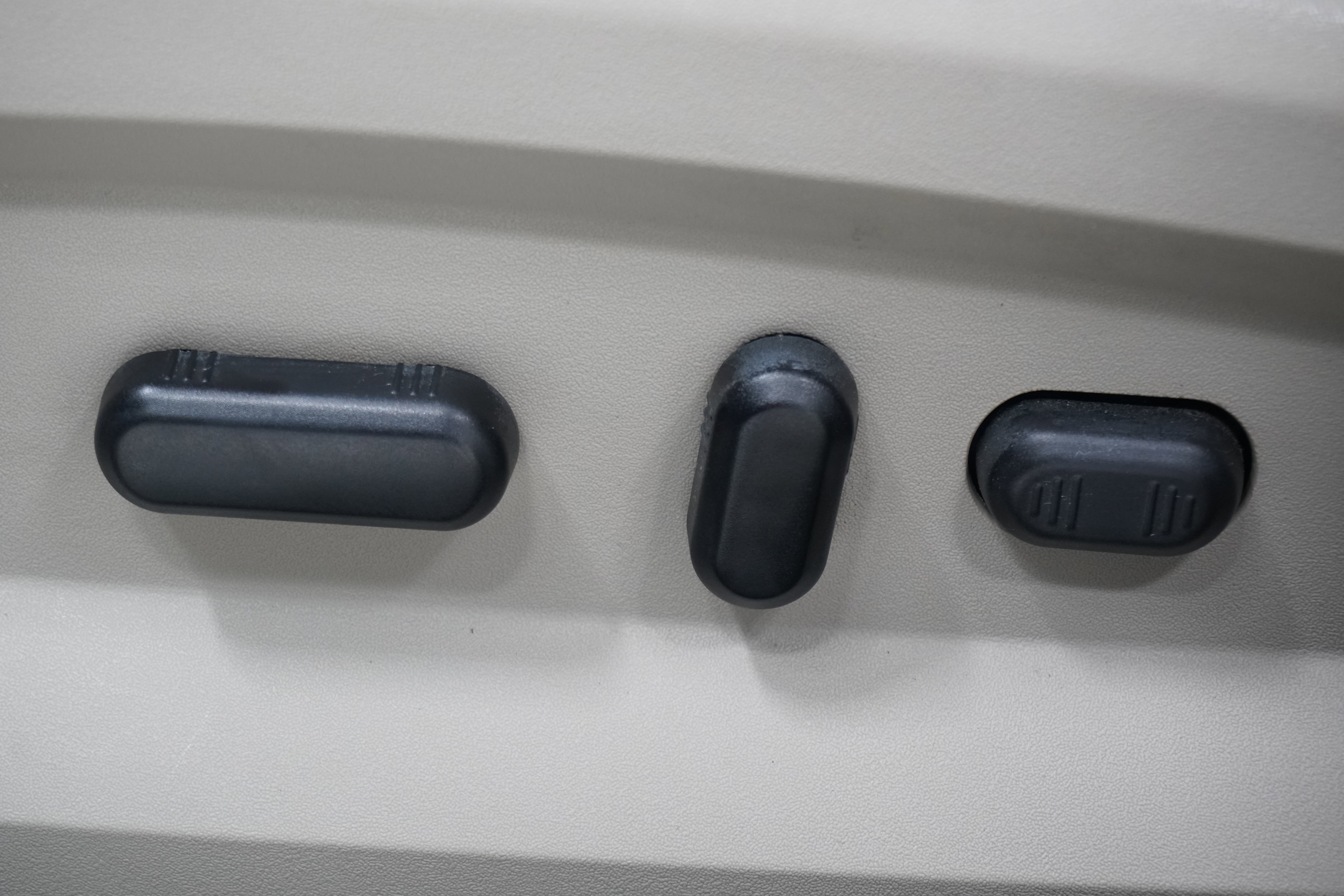 Used 2013 Ford Edge SEL FWD image 14