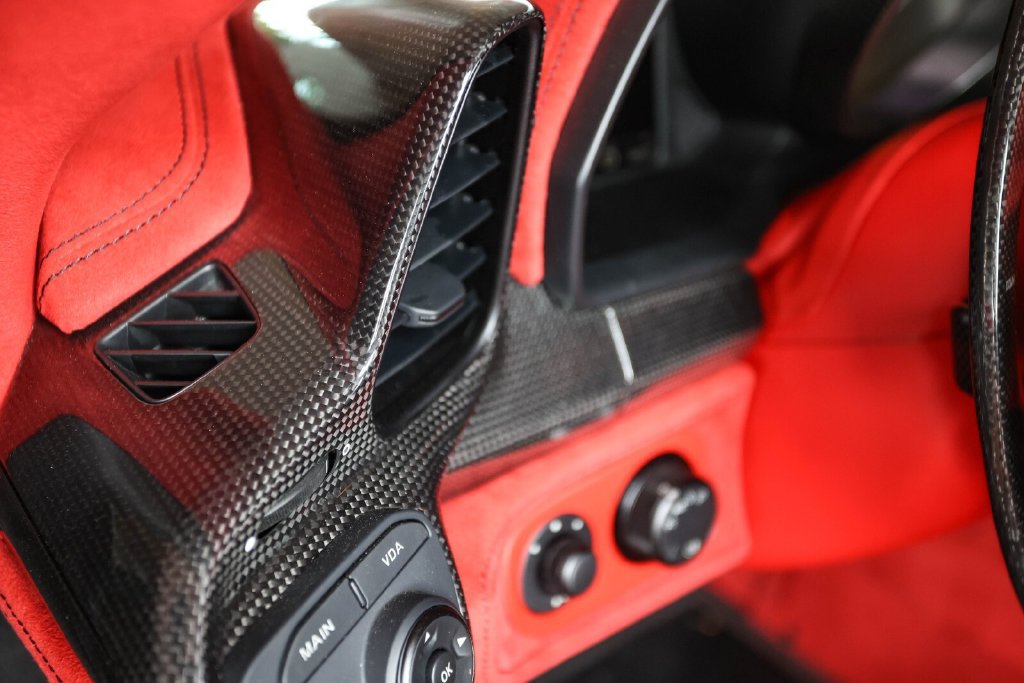 Used 2015 Ferrari 458 Speciale A RWD image 49