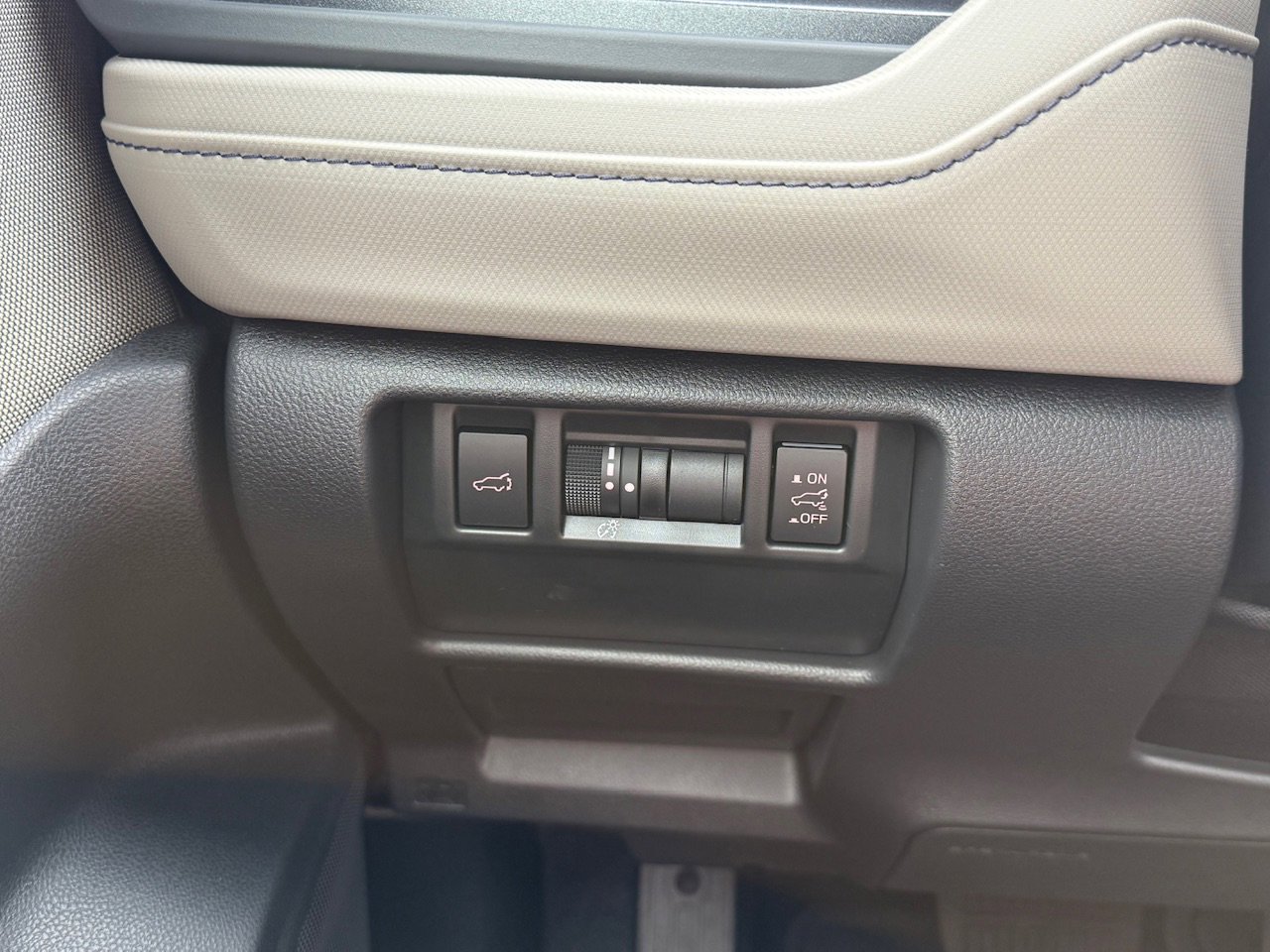 New 2025 Subaru Forester Limited image 31