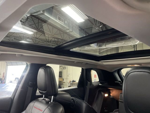 Used 2015 Jeep Cherokee Trailhawk w/ Comfort/Convenience Group image 22