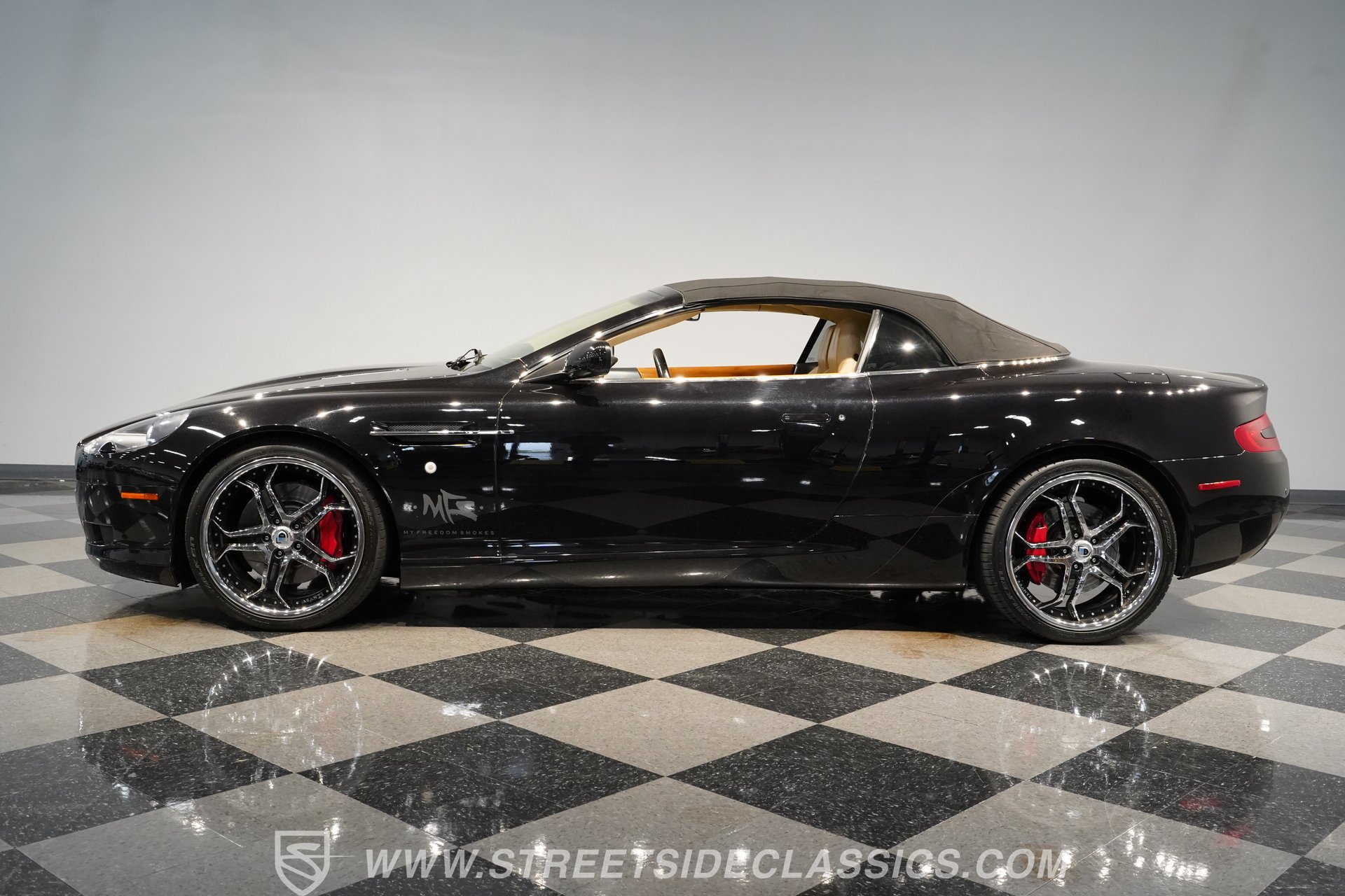 Used 2007 Aston Martin DB9 Volante RWD image 8