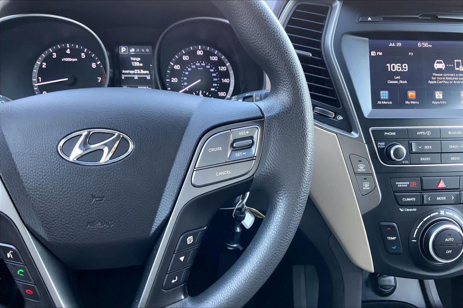 Used 2017 Hyundai Santa Fe Sport FWD image 24