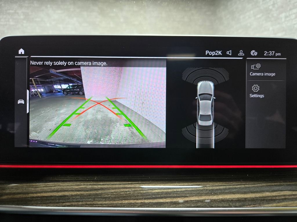 Used 2021 BMW 530e xDrive w/ M Sport Package image 27