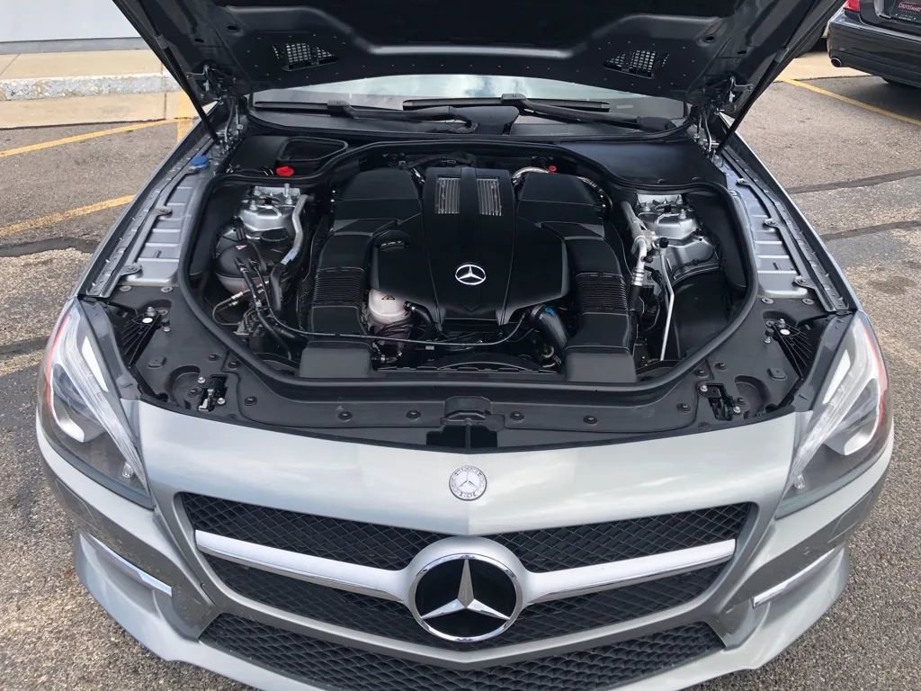 Used 2015 Mercedes-Benz SL 400 image 33