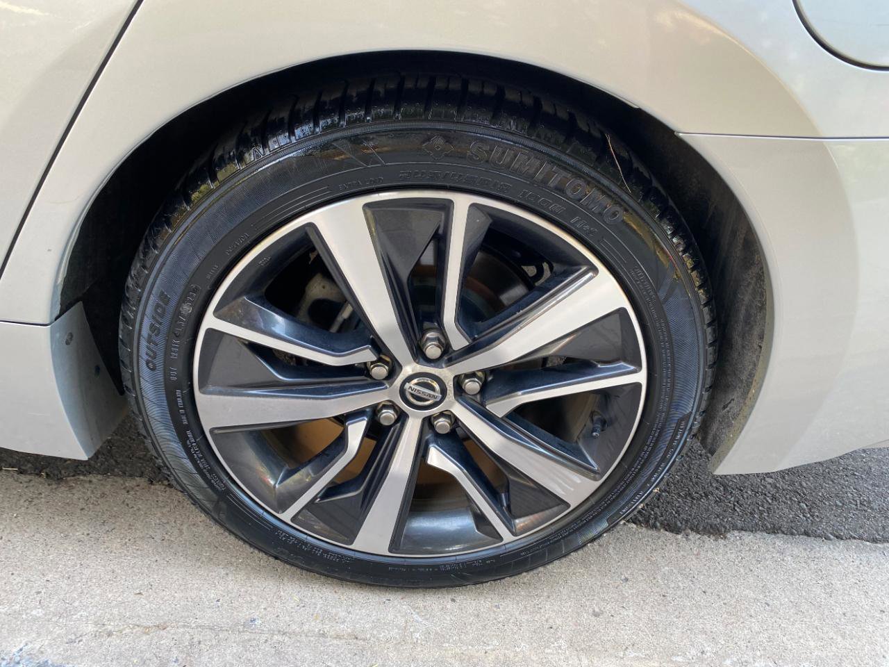 Used 2020 Nissan Maxima 3.5 SV w/ Floor Mat Group image 22