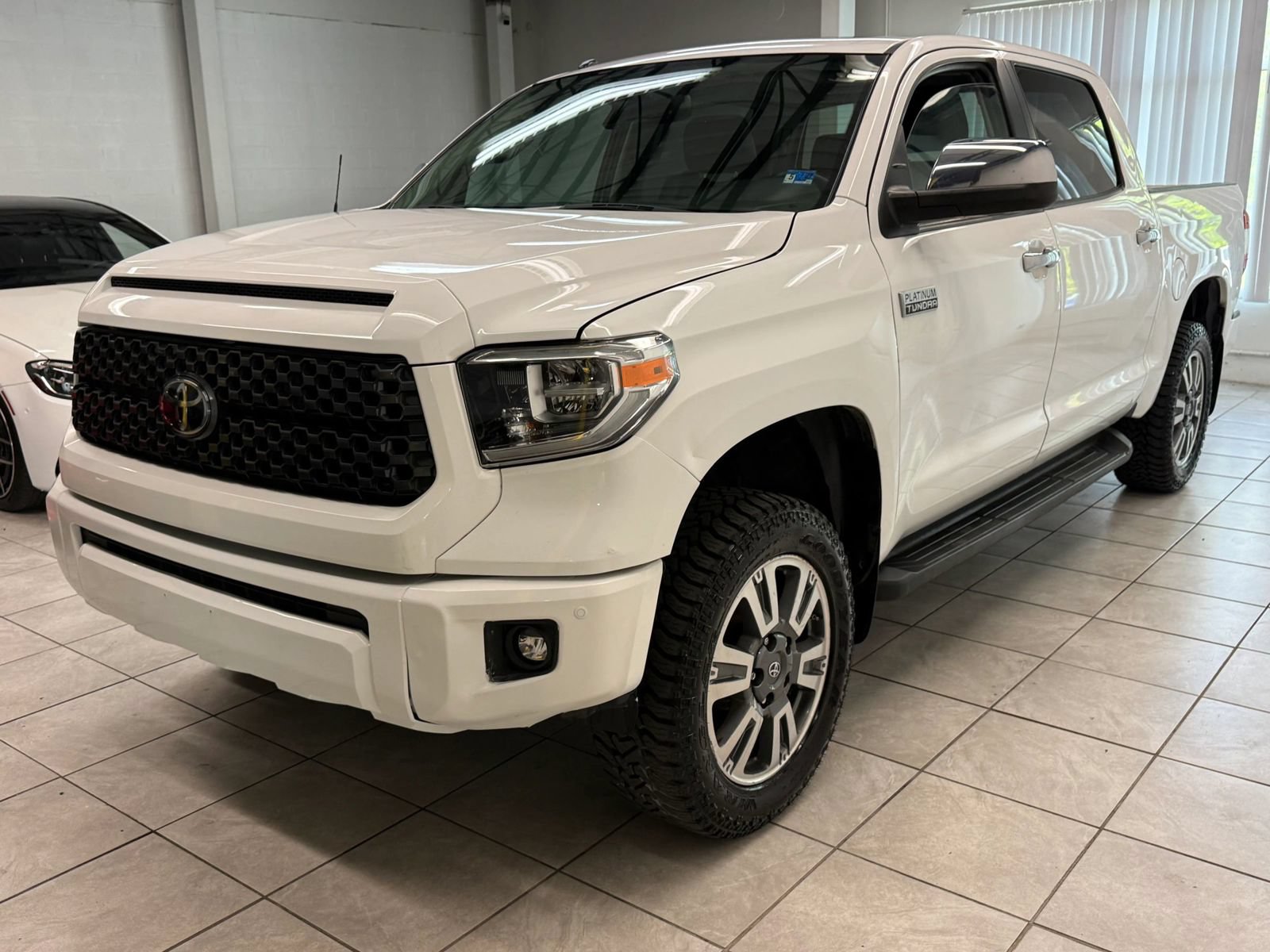 Used 2018 Toyota Tundra Platinum AWD/4WD image 3