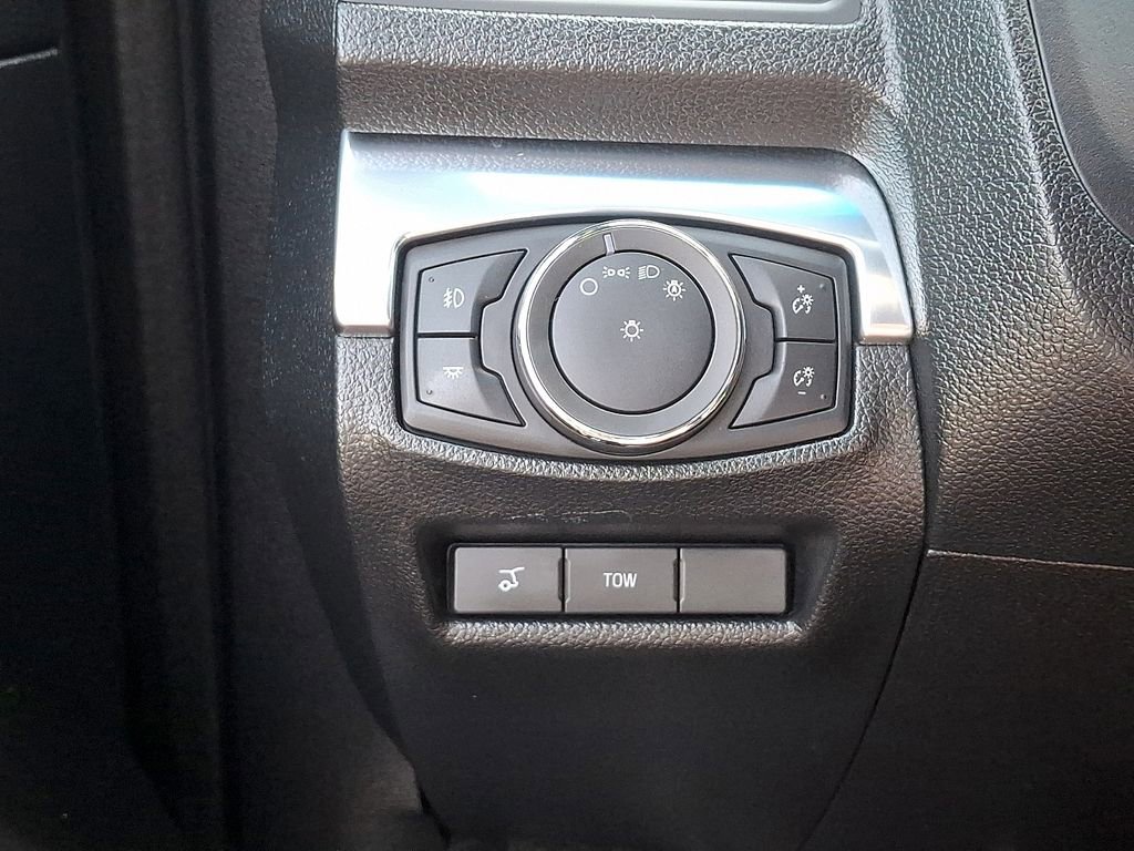 Used 2017 Ford Explorer Sport w/ Equipment Group 401A image 24