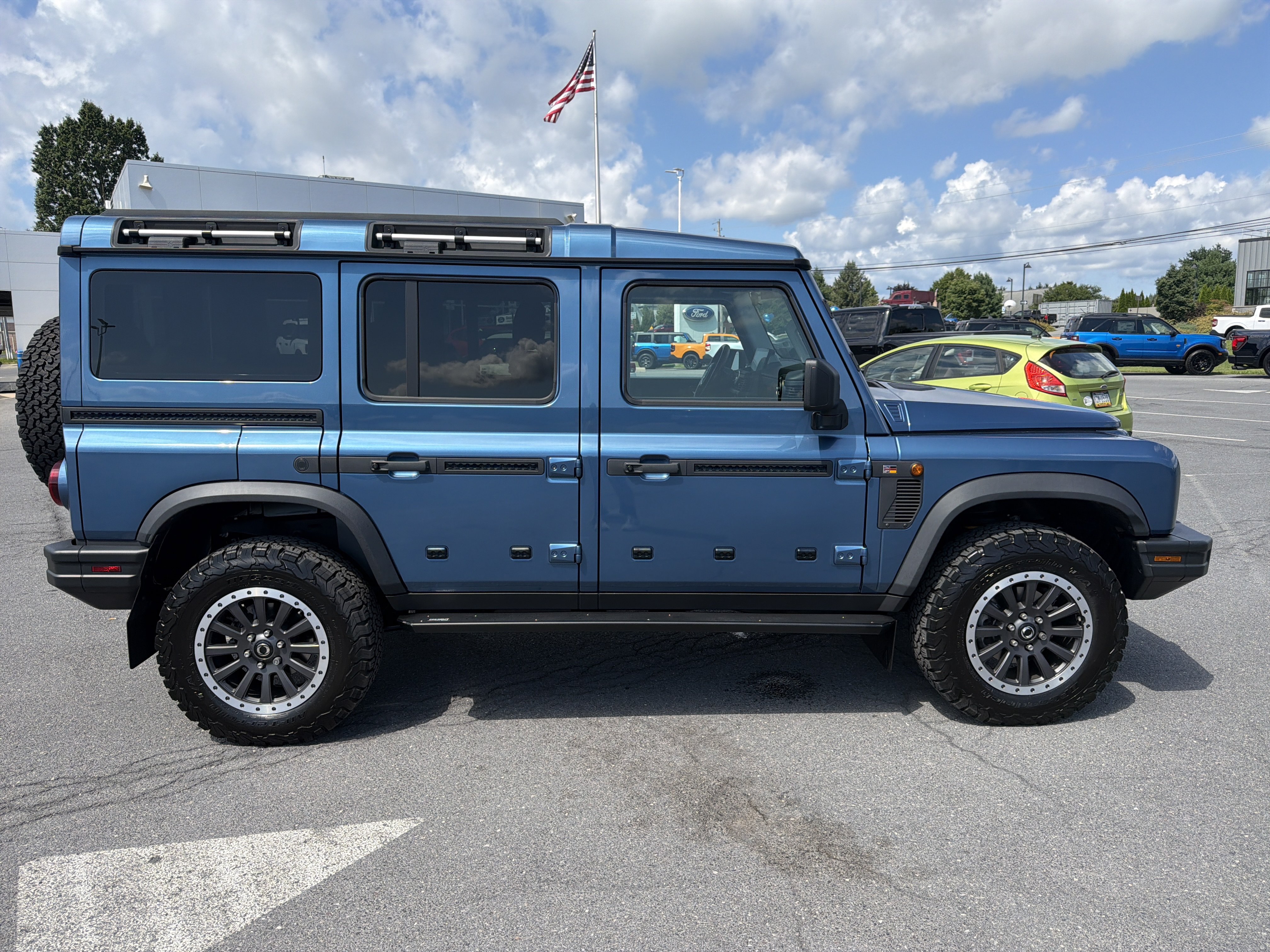 Used 2025 INEOS Grenadier Station Wagon AWD/4WD image 2