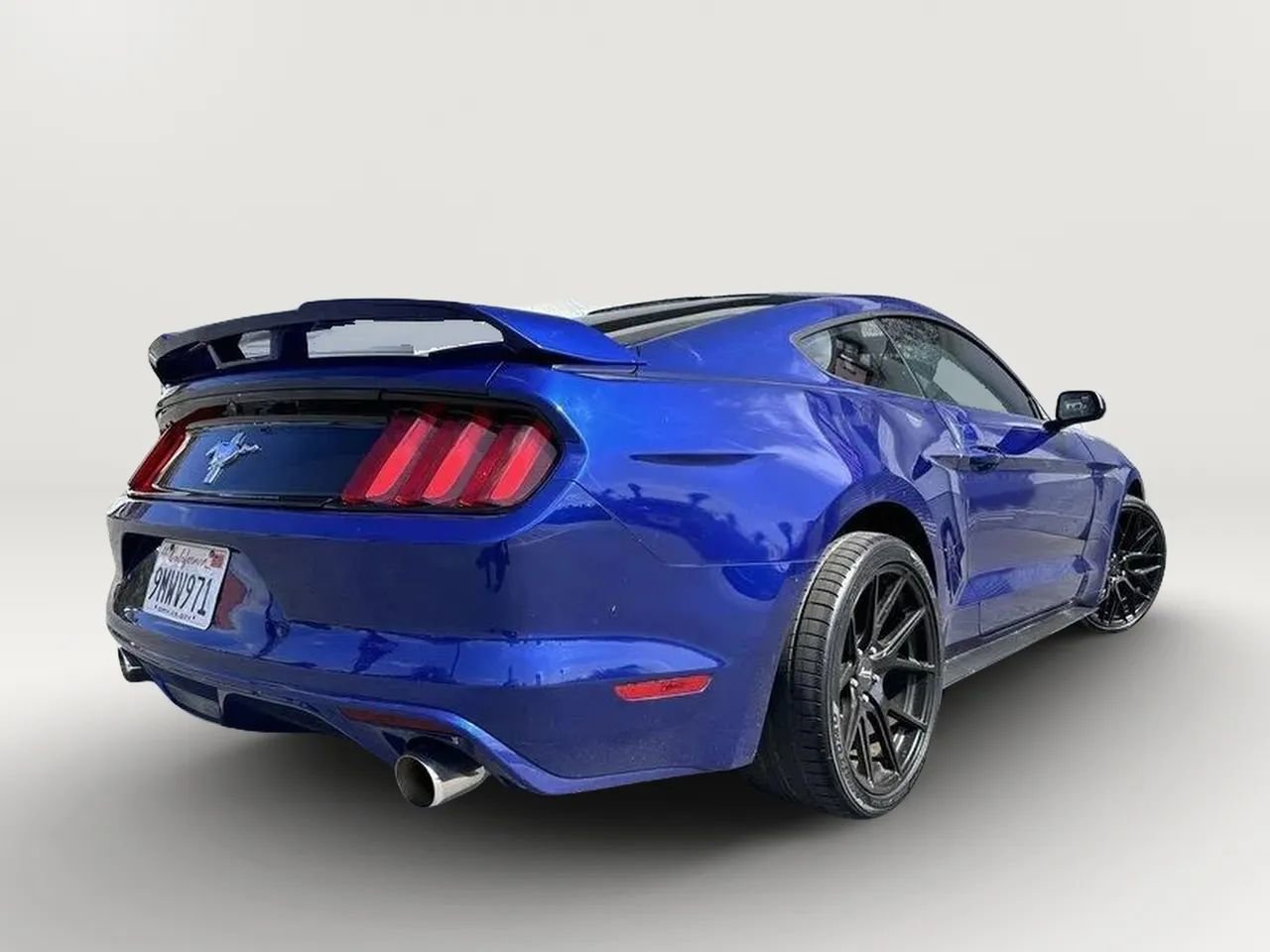 Used 2015 Ford Mustang GT w/ Equipment Group 051A RWD image 12