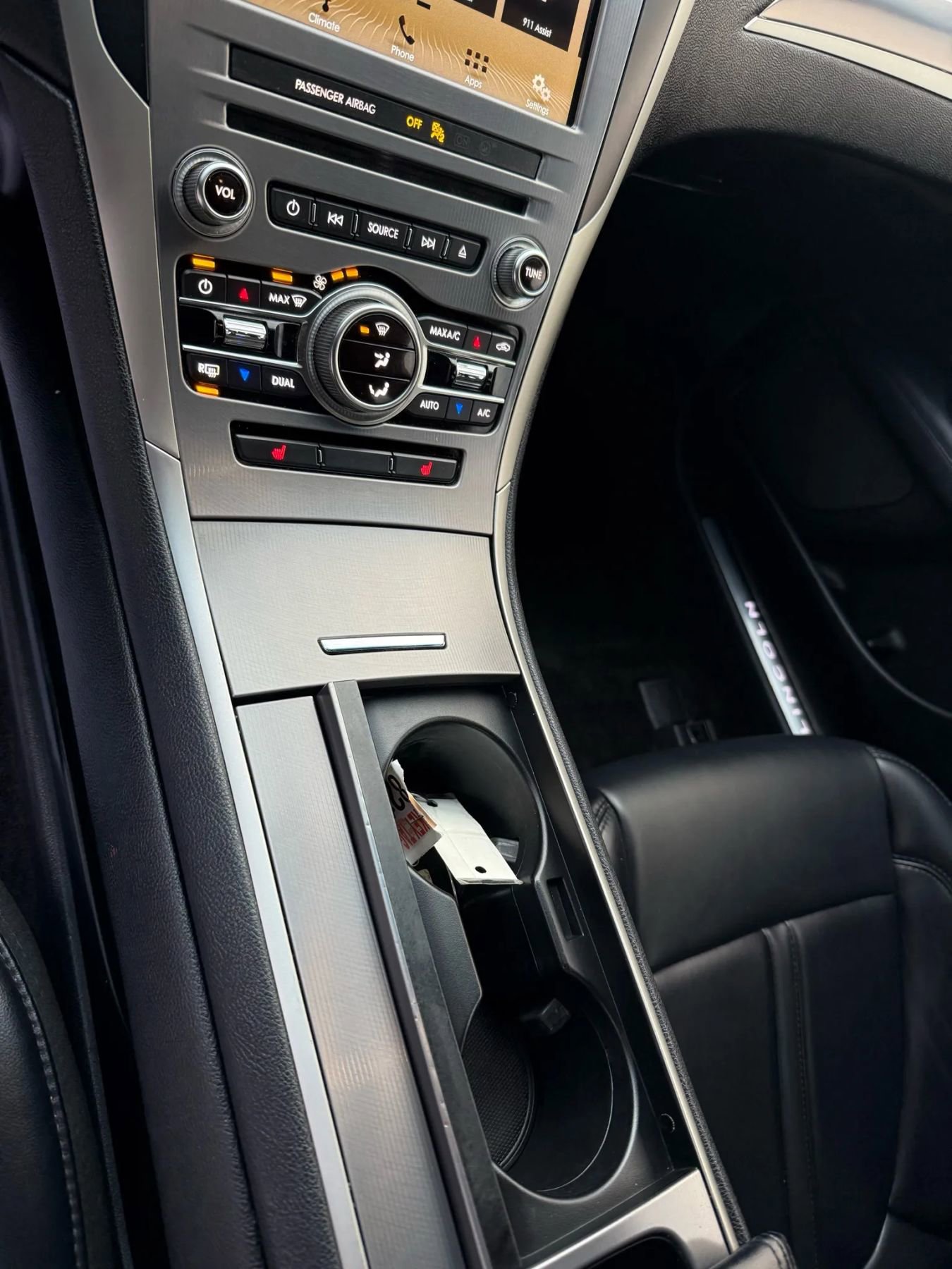 Used 2018 Lincoln MKZ Premiere image 14