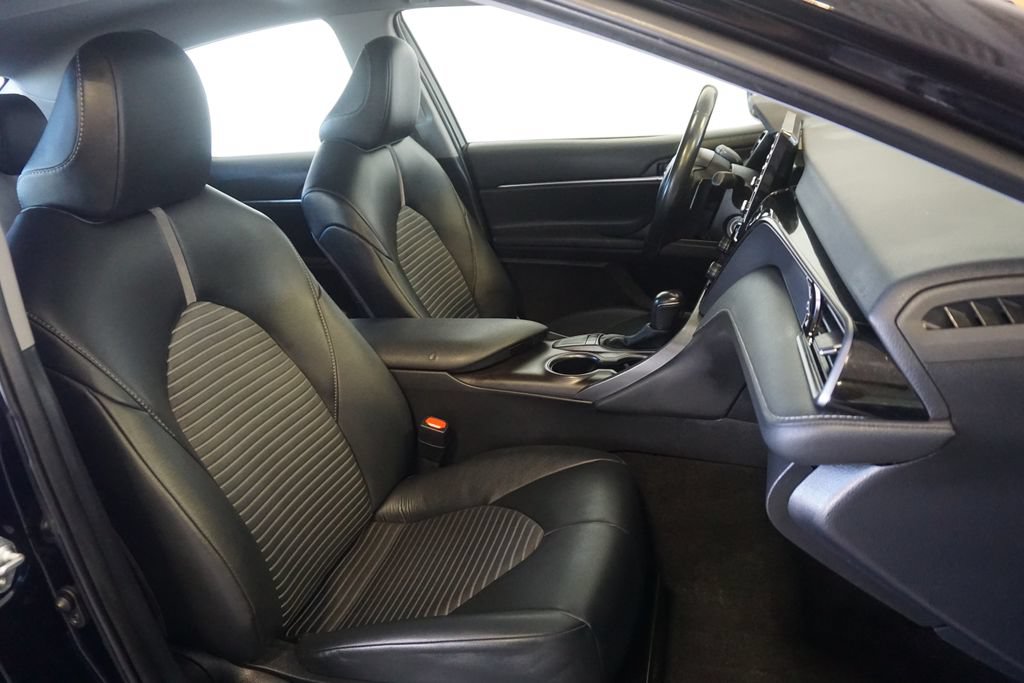 Used 2024 Toyota Camry SE FWD image 23