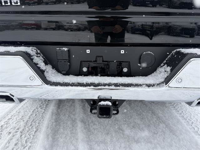 Used 2023 Chevrolet Silverado 1500 LTZ w/ Z71 Off-Road Package AWD/4WD image 27