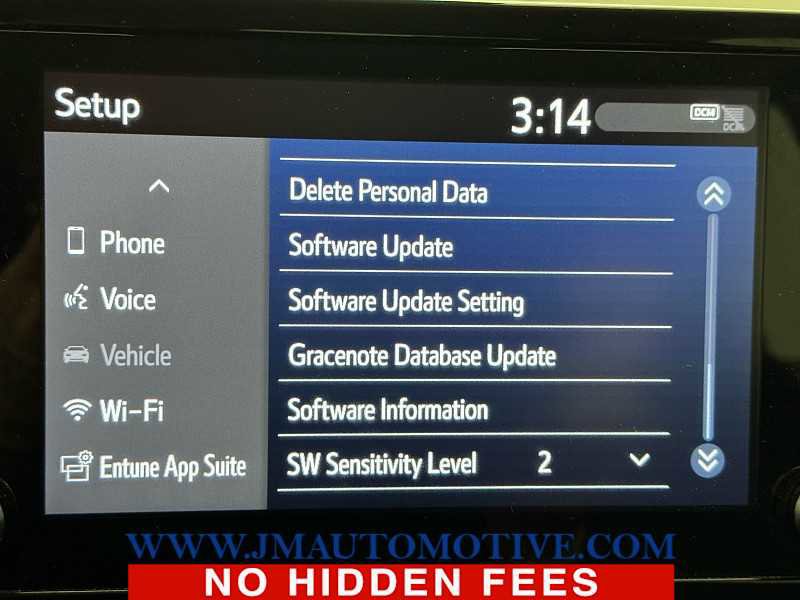 Used 2020 Toyota Corolla LE FWD image 29