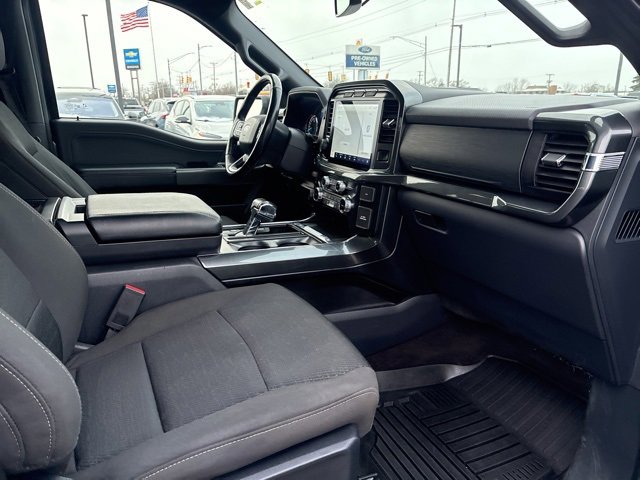 Used 2022 Ford F150 XLT w/ Equipment Group 302A High image 12