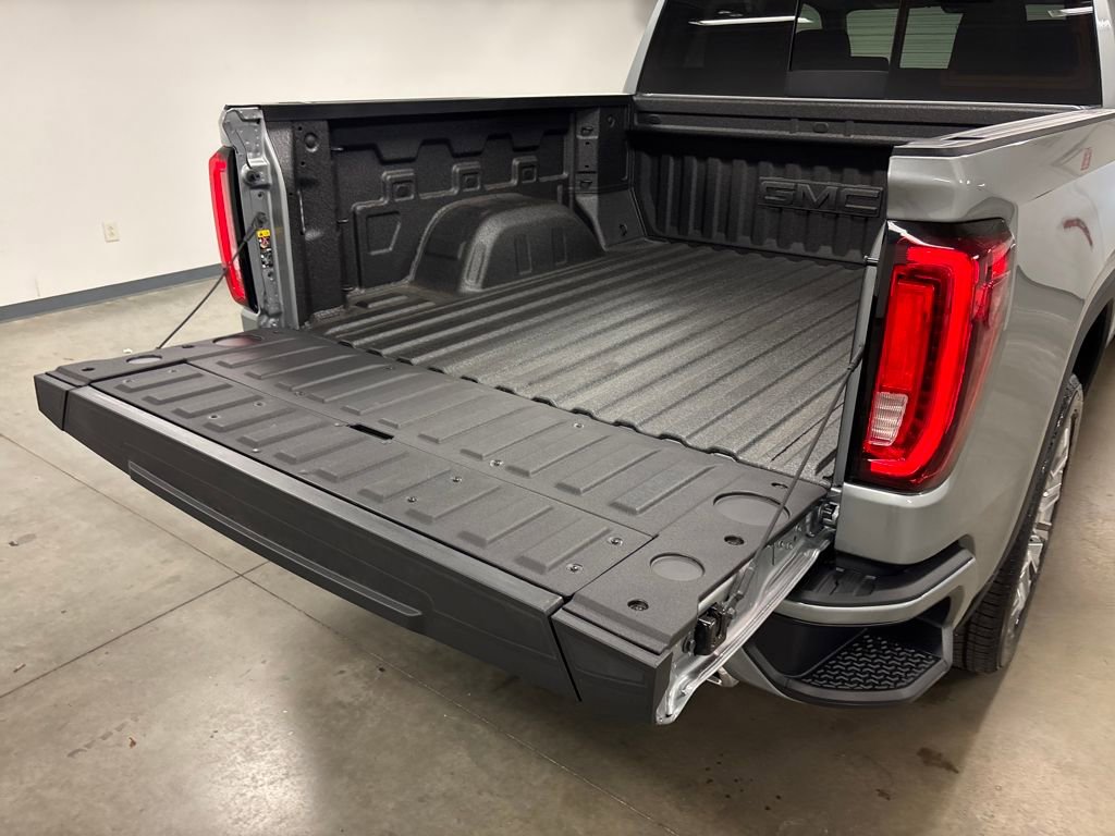 New 2026 GMC Sierra 1500 Denali w/ Denali Reserve Package image 17