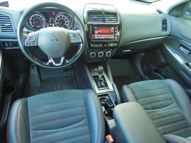 Used 2019 Mitsubishi Outlander Sport GT AWD/4WD image 2